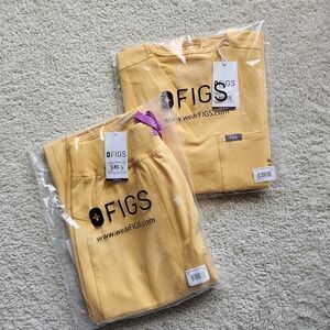 Figs Dandelion Scrub Set With High Waisted Isabell Wide Leg Scrub Pants.